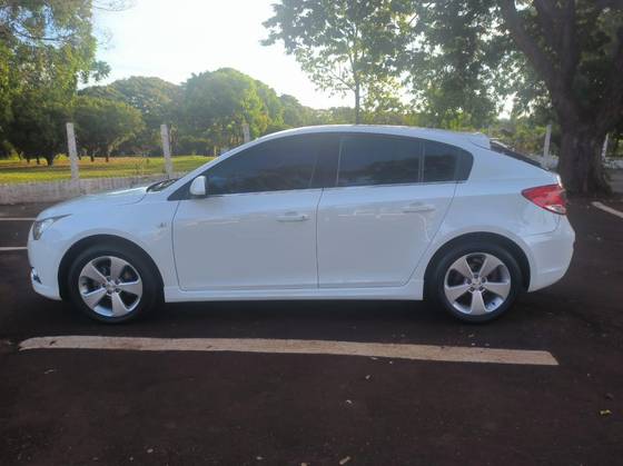 CHEVROLET CRUZE 1.8 LT SPORT6 16V FLEX 4P AUTOMÁTICO CHEVROLET CRUZE 1.8 LT SPORT6 16V FLEX 4P AUTOMÁTICO